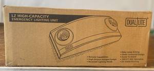lot 58 image: HUBBELL DUAL LIT LZ SERIES EMERGENCY LIGHTING UNIT