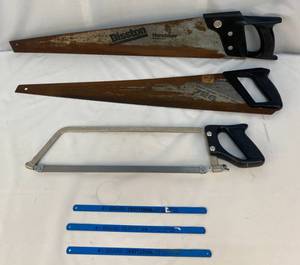 lot 66 image: 2 HANDSAWS, A NO.16 DISSTON BONE SAW AND 3 CRAFTSMAN HIGH CARBIN STEEL BLADES 10X18