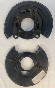 lot 90 image: FORD 5C32-2209-A REAR BRAKE ASSEMBLY 2005-2008