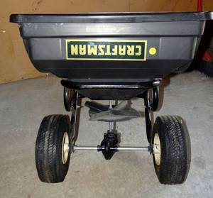 lot 7 image: CRAFTSMAN TOWABLE SPREADER - LIKE NEW - NEEDS CLEANING