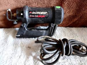 lot 59 image: Rotozip Model SCS01 Type 1 Spiral Saw - TESTEDWORKING