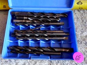 lot 69 image: ASSORTMENT OF DRILL BITS AS SHOWN