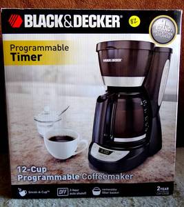 lot 82 image: BLACK & DECKER 12-Cup Programmable Coffee Maker - NEW IN SEALED BOX