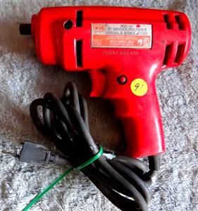 lot 91 image: WEN #942 ELECTRIC 6 POLISHERSANDER - TESTEDWORKS