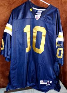 lot 139 image: CHAD PENNINGTON #10 - NEW YORK JETS THROWBACK NFL JERSEY - ALL NUMBERS & LETTERS SEWN - SIZE 2XL