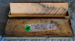 lot 155 image: 500 GRIT HARD CHERRY OIL STONE