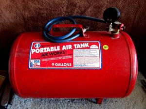 lot 163 image: MIDWEST PRODUCTS 9 GALLON PORTABLE AIR TANK WITH GAUGE