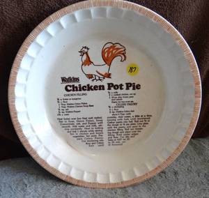 lot 187 image: VINTAGE 1981 WATKINS POT PIE RECIPE DISH - CHECK COMPS
