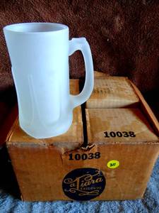 lot 211 image: VINTAGE FROSTED BEER MUGS BY eTIARA GLASSWARE - UNUSED IN ORIG BOX