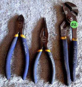 lot 212 image: ASSORTMENT OF KOBALT HAND TOOLS