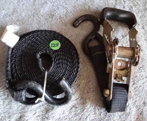 lot 224 image: TIE DOWN RACHET STRAP