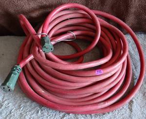 lot 246 image: HEAVY DUTY E119808 103 GUAGE POWER CORD - 50 FEET