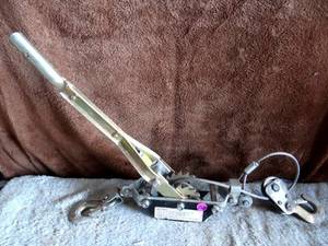 lot 258 image: COMING SOONMECHANICS PRODUCTS CABLE HOIST