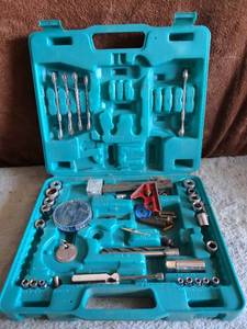 lot 295 image: HARD SIDED TOOL CASE WITH ASSORTMNET OF TOOLS AS SHOWN