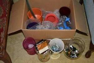 lot 11 image: Large Vases in Variety of Colors with Glass Marbles