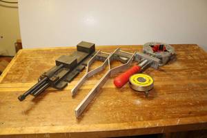 lot 444 image: Mixed lot of claps Preview reccommended