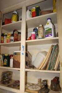 lot 461 image: Contents of Shelves Insecticides, Weed Killer