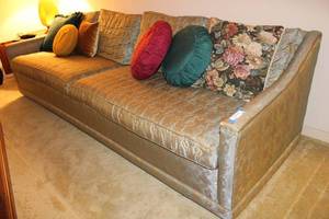 lot 60 image: Vintage Maddox Couch, 8Ft. Long x 22 x 36 Back of Couch Height