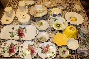 lot 50 image: Misc. Flower Dishes as shown
