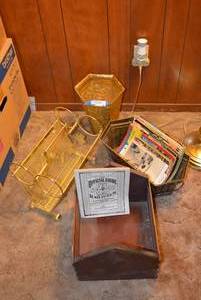 lot 89 image: Magazine Racks and Metal Trash Can