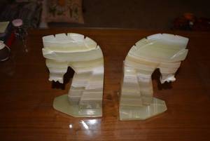 lot 93 image: Stone Cut and Polished Horse Design Book Ends Tag Says Juarez, Mex.