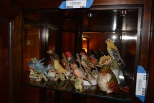 lot 151 image: Large lot of mixed bird figurines see pics
