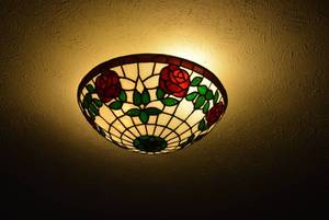lot 237 image: Stained Glass Ceiling Lamp Shade, Rose Design