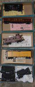 lot 253 image: Misc. Train Car Models