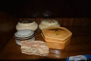 lot 272 image: Piece of Petrified Wood and Ceramic Jewelry Boxes