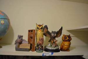 lot 279 image: Owl Figurines Lot