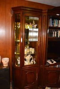 lot 148 image: Curio Cabinet, CONTENTS NOT INCLUDED, May be used separately or  as large Entertainment Piece, Matches Lot 144 and Lot 143