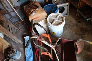 lot 388 image: Fertilizer Spreader, Hand Truck