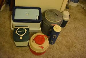 lot 370 image: Thermoses and Coolers