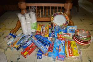 lot 212 image: Plastic Cups, Plastic Wrap and Ziploc Bags