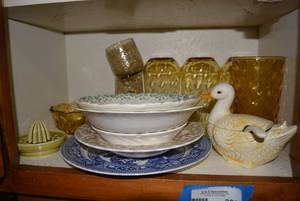 lot 200 image: Misc. Bowls and Glasses and Vintage Juicer