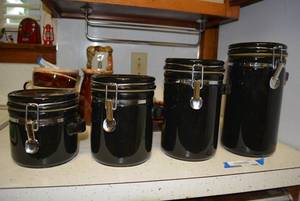 lot 190 image: Black Cannister Set