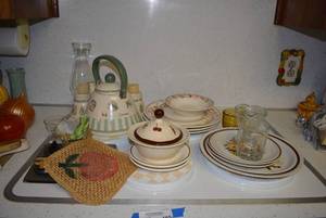 lot 165 image: Misc. Dishes, Teapot and Candles