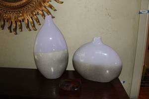 lot 14 image: Two-Toned Purple and Gray Flat Vases plus Multicolored Dish