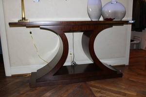 lot 13 image: Warm Brown Wooden Console Table, 68 x 17 x 35
