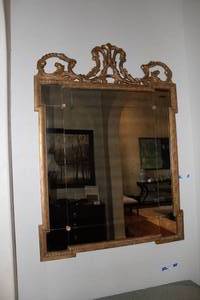 lot 19 image: Ornate Gold Painted Mirror, 46 x 64