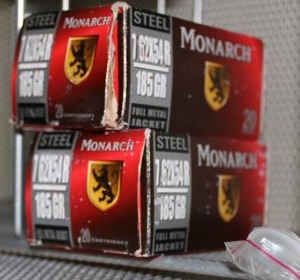 lot 49 image: Ammo 2 boxes of  Monarch 7.62