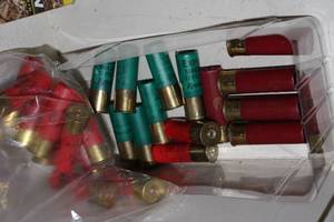 lot 60 image: Ammo Loose Mixed lot of 12 gauge shells see pics