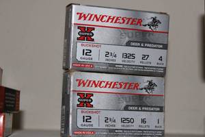 lot 62 image: Ammo2 boxes of 12 Gauge 2 34 4 shot