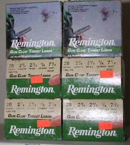 lot 66 image: Ammo6 boxes of Remington 20 Gauge Traget loads 712 -2 34