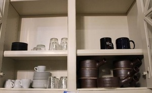 lot 136 image: Pottery Barn Soup Bowls, Nespresso Cups and Saucers Set