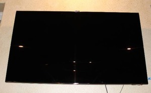 lot 172 image: Samsung TV 75 inch Smart TV with Remote and fire stick see pics for model