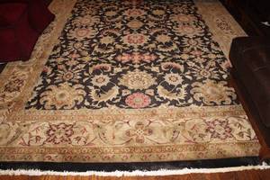 lot 178 image: Ethan Allen Ziegler Rug, Espresso 9.5 x 14