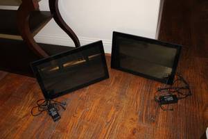 lot 97 image: Two NIX Digital Photo Frames 18 frames