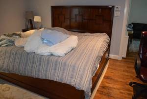 lot 298 image: King Size Bed Frame and Linens