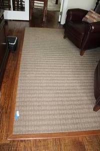 lot 465 image: Ethan Allen Tweed Area Rug, 6 x 9, 100% Wool